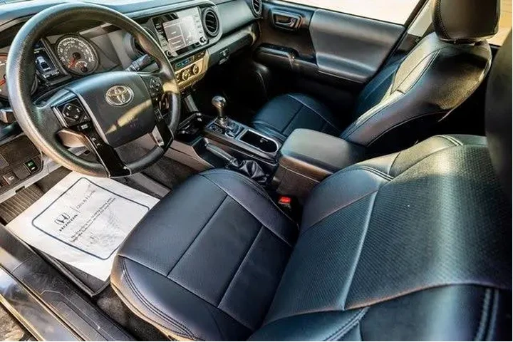 $32238 : Toyota Tacoma 2023 4x4 TRD S image 7