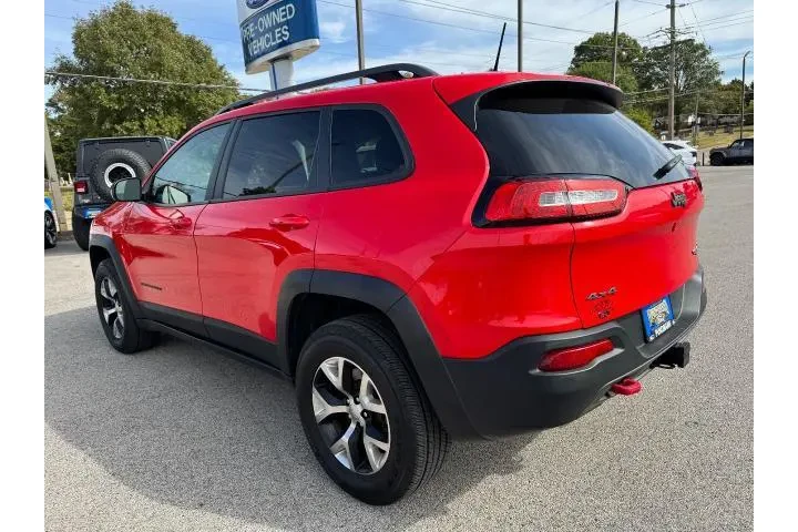 $9179 : Jeep Cherokee 2017 4x4 Trail image 5