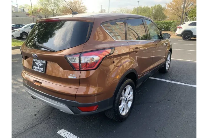 $7995 : 2017 Escape SE image 6