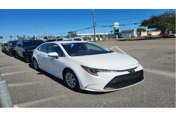 $19979 : Toyota Corolla 2022 LE 4dr S image 3