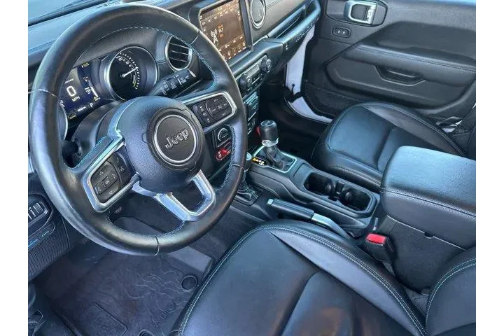 $31998 : Jeep Wrangler Unlimited 2021 image 10