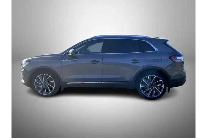$39742 : Lincoln Nautilus 2022 AWD Re image 8