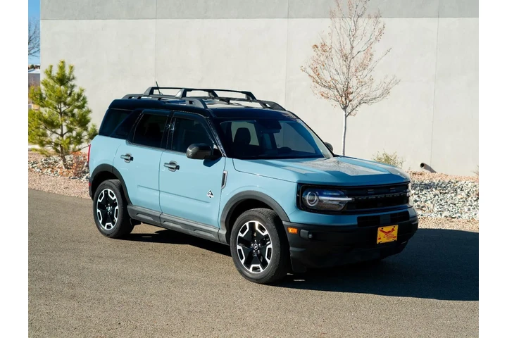 $24125 : 2022 Bronco Sport Outer Banks image 2