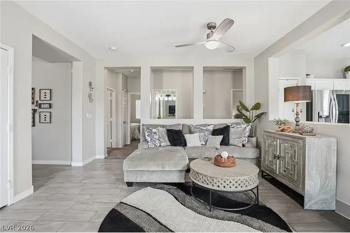 $1300 : 7000 Dillseed Dr, Las Vegas, N image 8