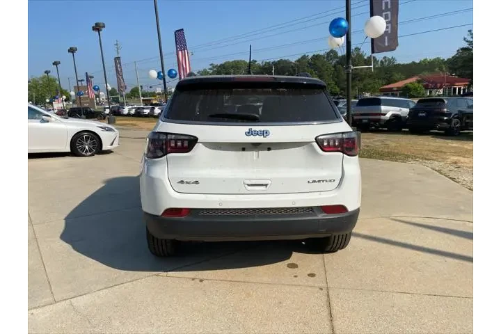 $21820 : Jeep Compass 2025 4x4 Limite image 5