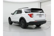 $24998 : Ford Explorer 2020 AWD XLT 4 thumbnail