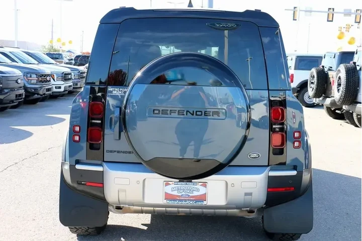 $36995 : Land Rover Defender 2023 AWD image 6