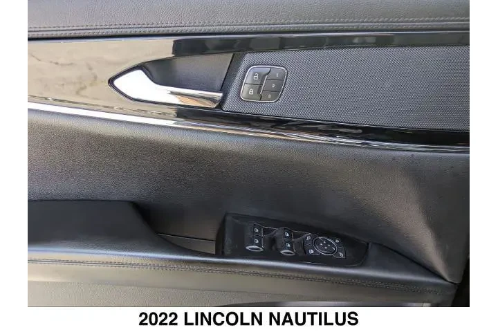 $29577 : Lincoln Nautilus 2022 Standa image 10