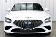 $35990 : Genesis G70 2025 2.5T Standa thumbnail
