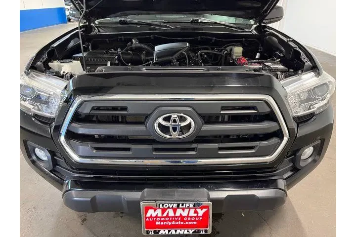 $22574 : Toyota Tacoma 2016 image 9