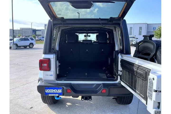 $30797 : Jeep Wrangler 2023 4x4 Sahar image 9