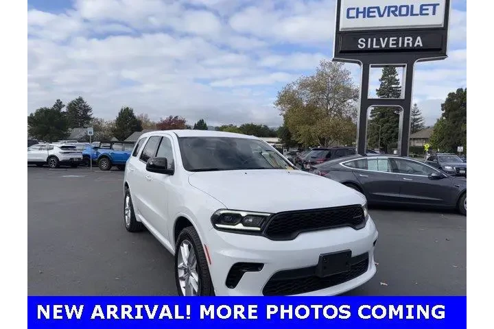 $26992 : Dodge Durango 2023 AWD GT 4d image 2