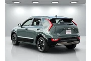 $19988 : Kia Niro EV 2023 Wind 4dr Cr thumbnail