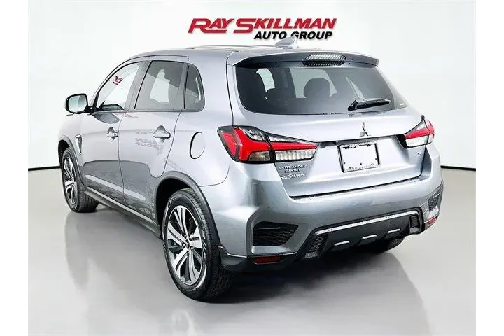 $22975 : Mitsubishi Outlander Sport 2 image 5