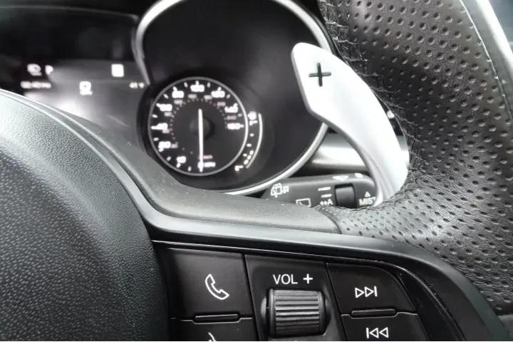 $22995 : 2022 Alfa Romeo Stelvio Veloce image 1