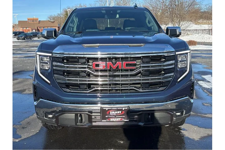 $42979 : 2023 Sierra 1500 SLT image 10