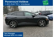 $28500 : Volkswagen ID.4 2024 AWD Pro thumbnail