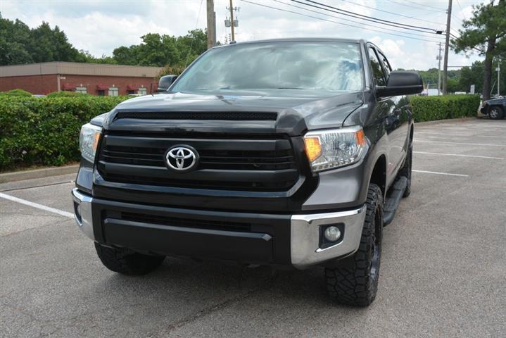 2014 Tundra SR5 image 2