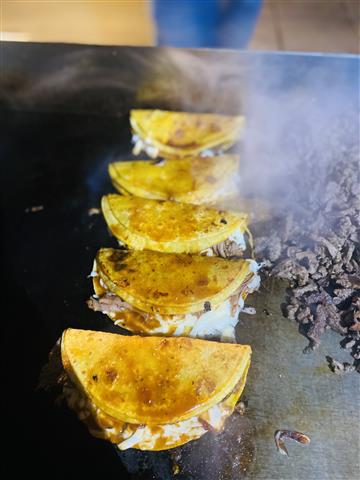 La Sabrosa Mexican grill image 9