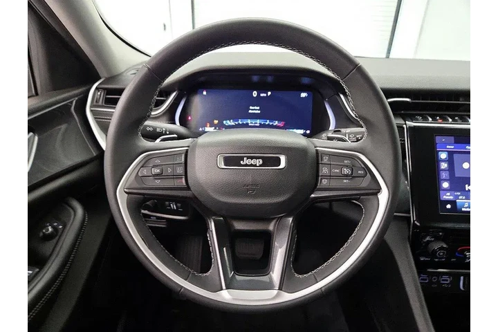 $27998 : Jeep Grand Cherokee 2023 4x4 image 10