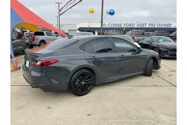 $30941 : Toyota Camry 2025 LE 4dr Sed image 5