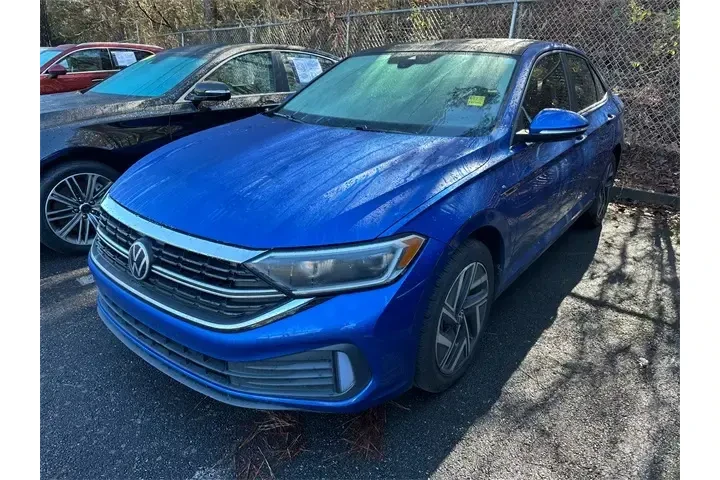 $17691 : Volkswagen Jetta 2023 SEL 4d image 3