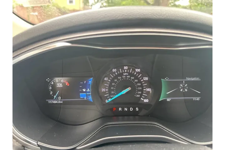 $12995 : 2020 Fusion SE image 10