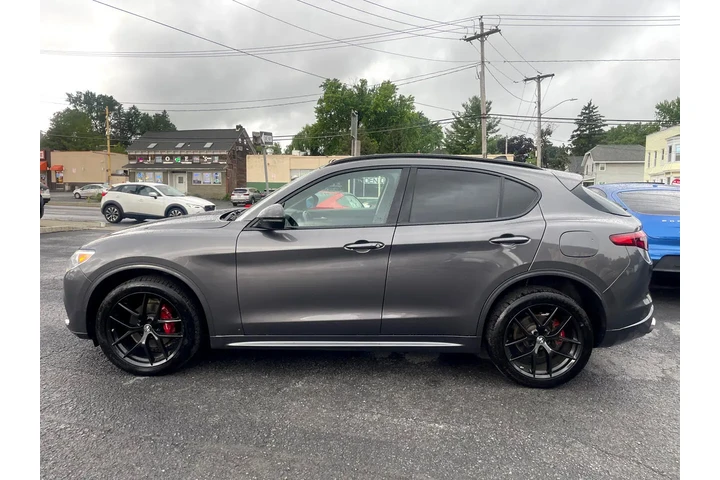$20998 : 2021 Alfa Romeo Stelvio image 5