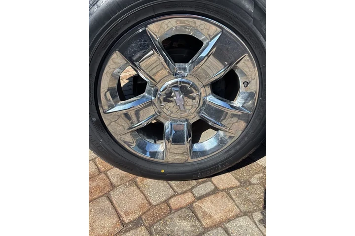 $20990 : 2015 Tahoe LTZ image 9