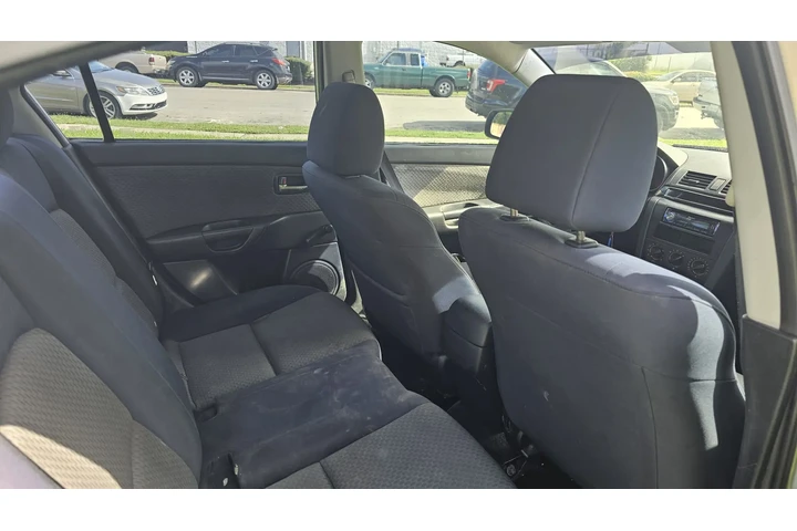 $2850 : Vendo Mazda 3i a super precio image 3