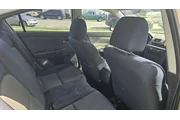 $2850 : Vendo Mazda 3i a super precio thumbnail