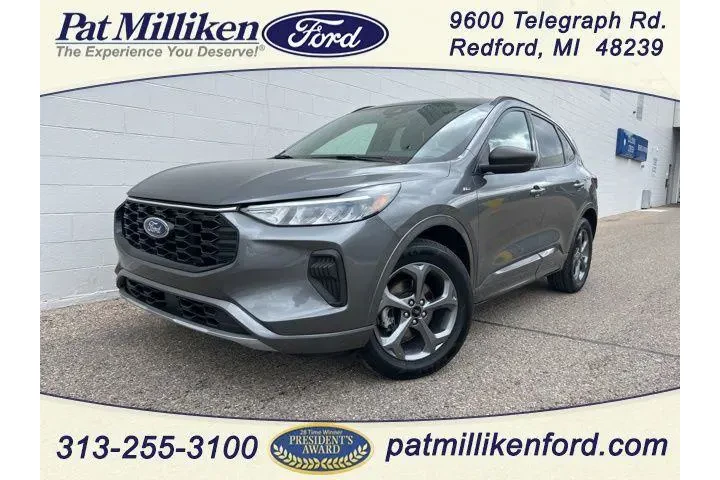 $21912 : Ford Escape 2023 AWD ST-Line image 1
