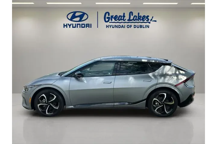 $32266 : Kia EV6 2024 AWD GT-Line 4dr image 2