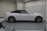 $22997 : Chevrolet Camaro 2023 LT 2dr thumbnail