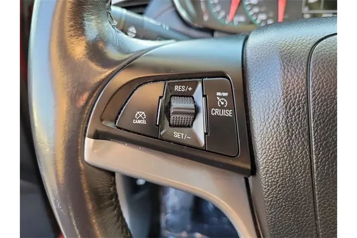 $20255 : Chevrolet Trax 2022 AWD LT 4 image 5