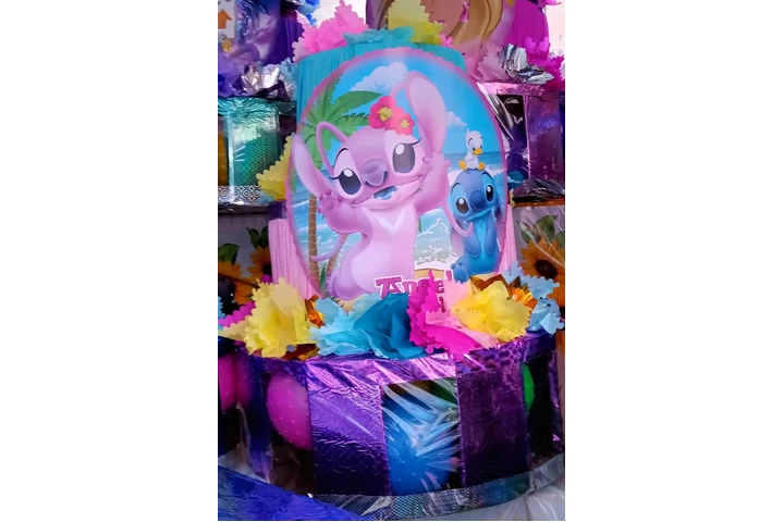 Cake Pinatas image 10