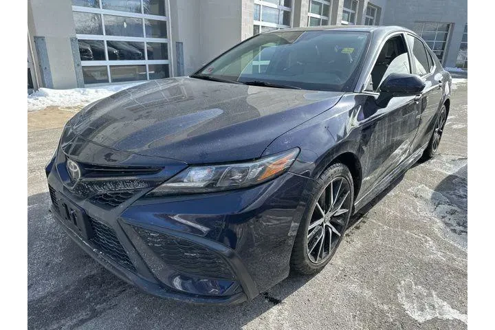 $22588 : Toyota Camry 2021 AWD SE 4dr image 3