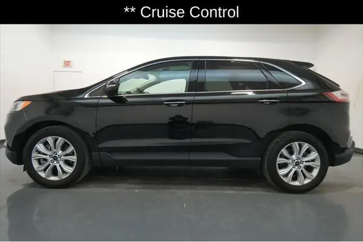 $27900 : Ford Edge 2023 AWD Titanium image 4