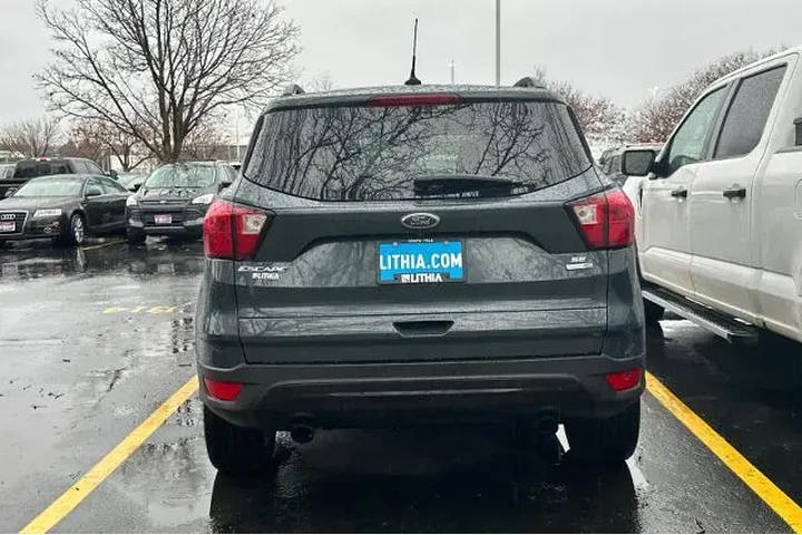 $15995 : Ford Escape 2019 AWD SE 4dr image 4