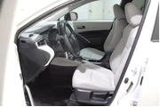 $27998 : Toyota Corolla Cross 2024 L thumbnail