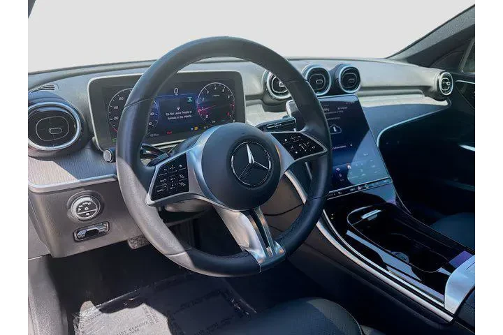 $38486 : Mercedes-Benz C-Class 2025 C image 7