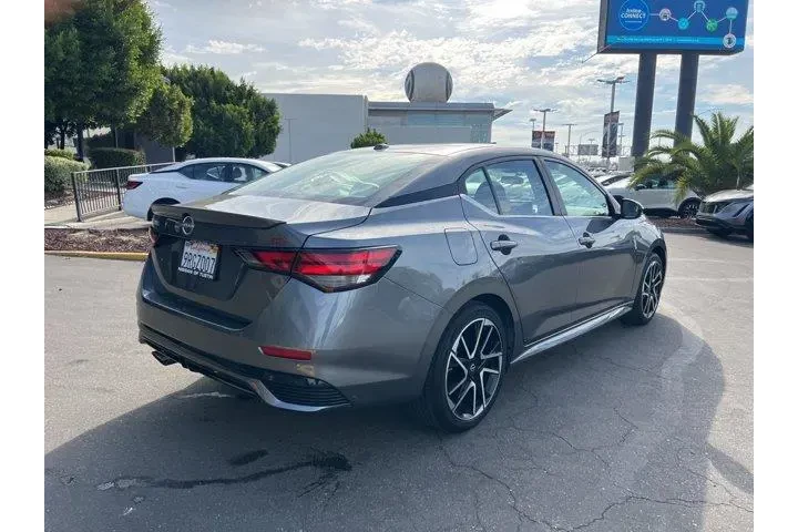 $20981 : Nissan Sentra 2025 SR 4dr Se image 6