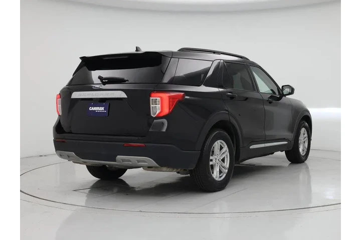 $28998 : Ford Explorer 2023 AWD XLT 4 image 8