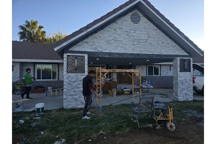 Tallo y porcelana image 4