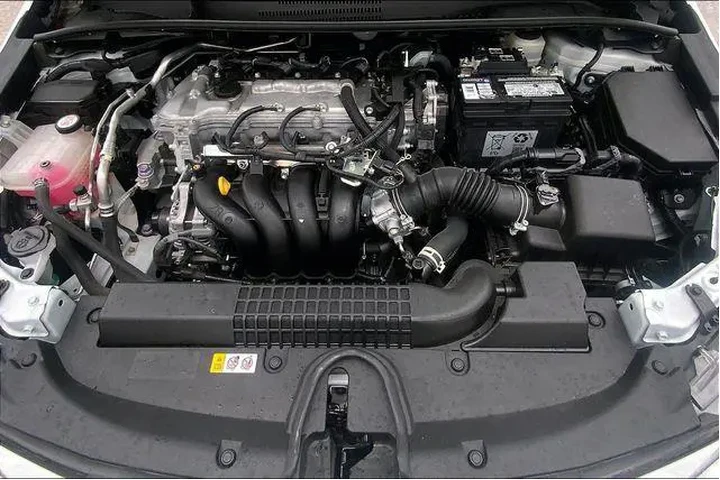 $22985 : Toyota Corolla 2022 LE 4dr S image 10