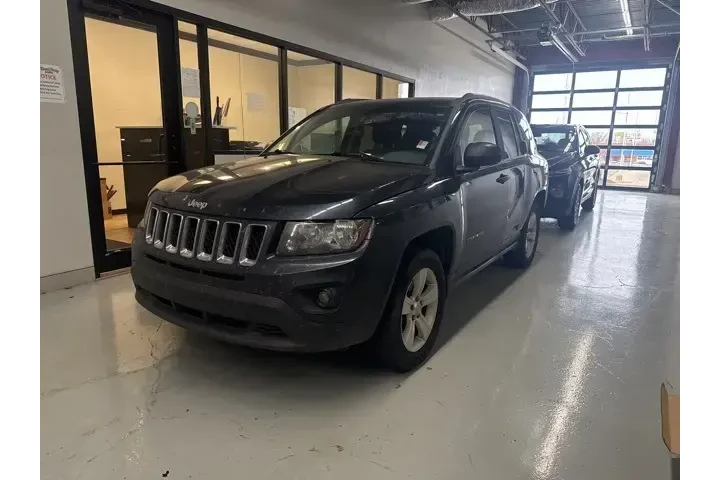 $7344 : Jeep Compass 2014 Sport 4dr image 3