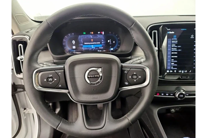 $32998 : Volvo XC40 2023 AWD B5 Ultim image 10