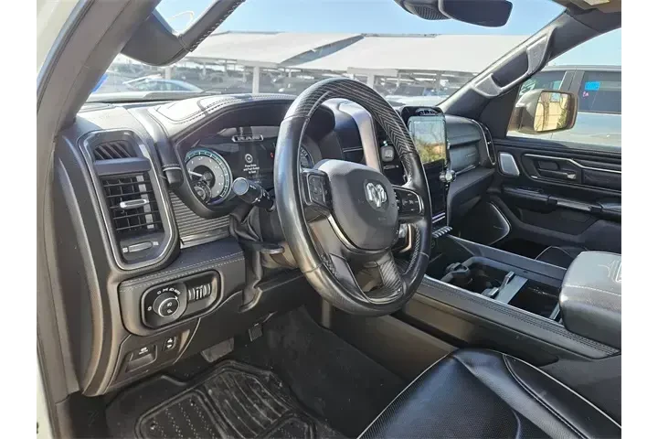 $37987 : Ram 1500 2021 4x4 Limited 4d image 5