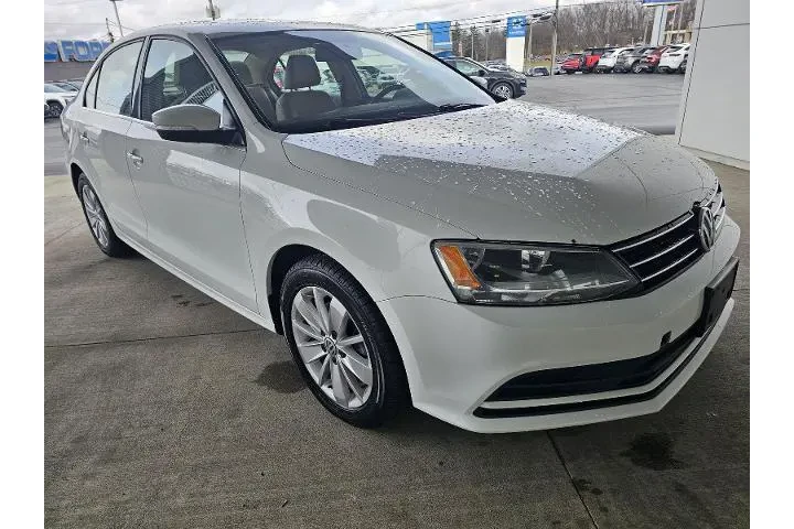 $8990 : Volkswagen Jetta 2015 TDI S image 8