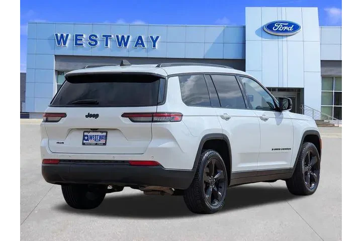 $26836 : Jeep Grand Cherokee L 2023 4 image 3